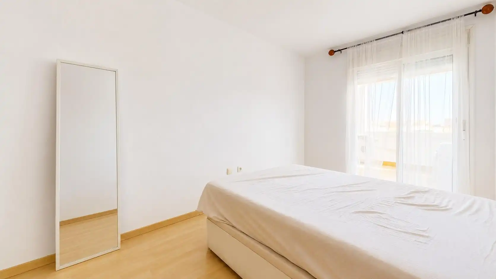 Habitación de Piso en venta en Almería