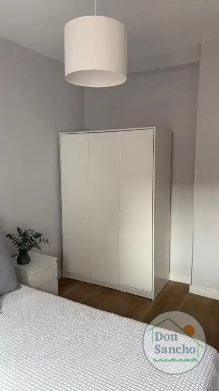 Habitación de Piso en venta en Valladolid con Calefacción