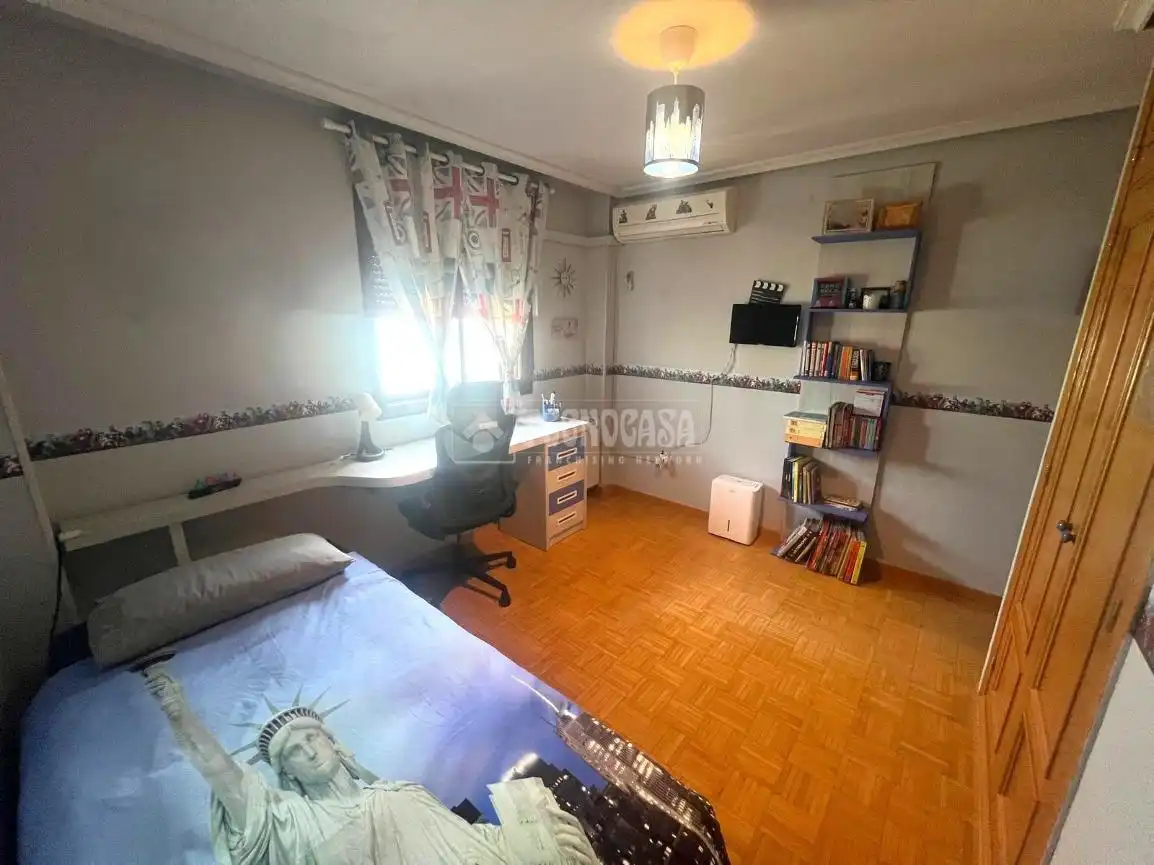 Habitación de Piso en venta en Parla con Aire acondicionado, Calefacción y Parquet