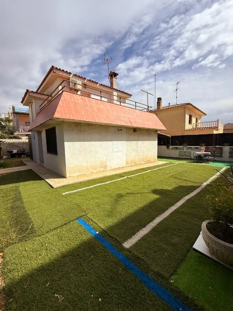 Vista exterior de Casa o chalet en venta en Torredembarra con Aire acondicionado, Calefacción y Jardín privado