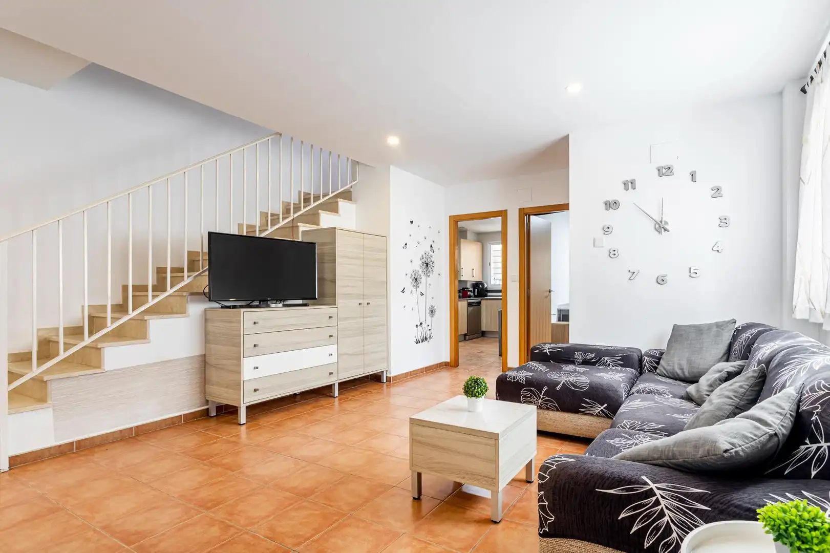 Sala de estar de Casa adosada en venta en Montserrat con Aire acondicionado, Jardín privado y Terraza