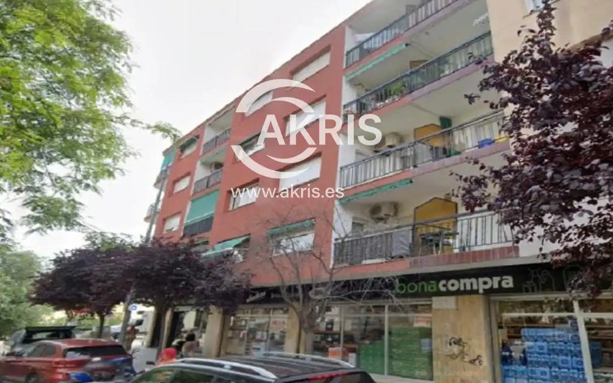 Piso en venta en Passeig de la Costa Brava