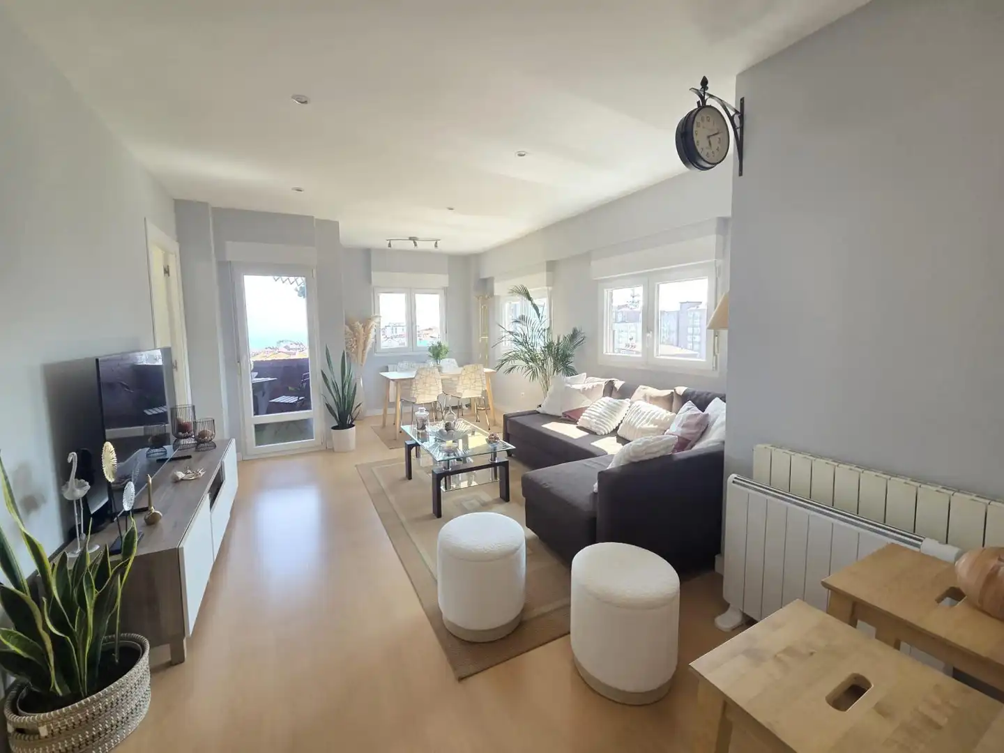 Flat for rent in Calle FERNANDO RIOS, Los Castros