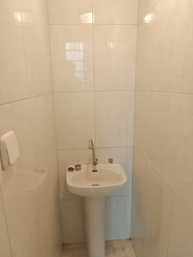 Badezimmer von Geschaftsraum zum Verkauf in Aranjuez