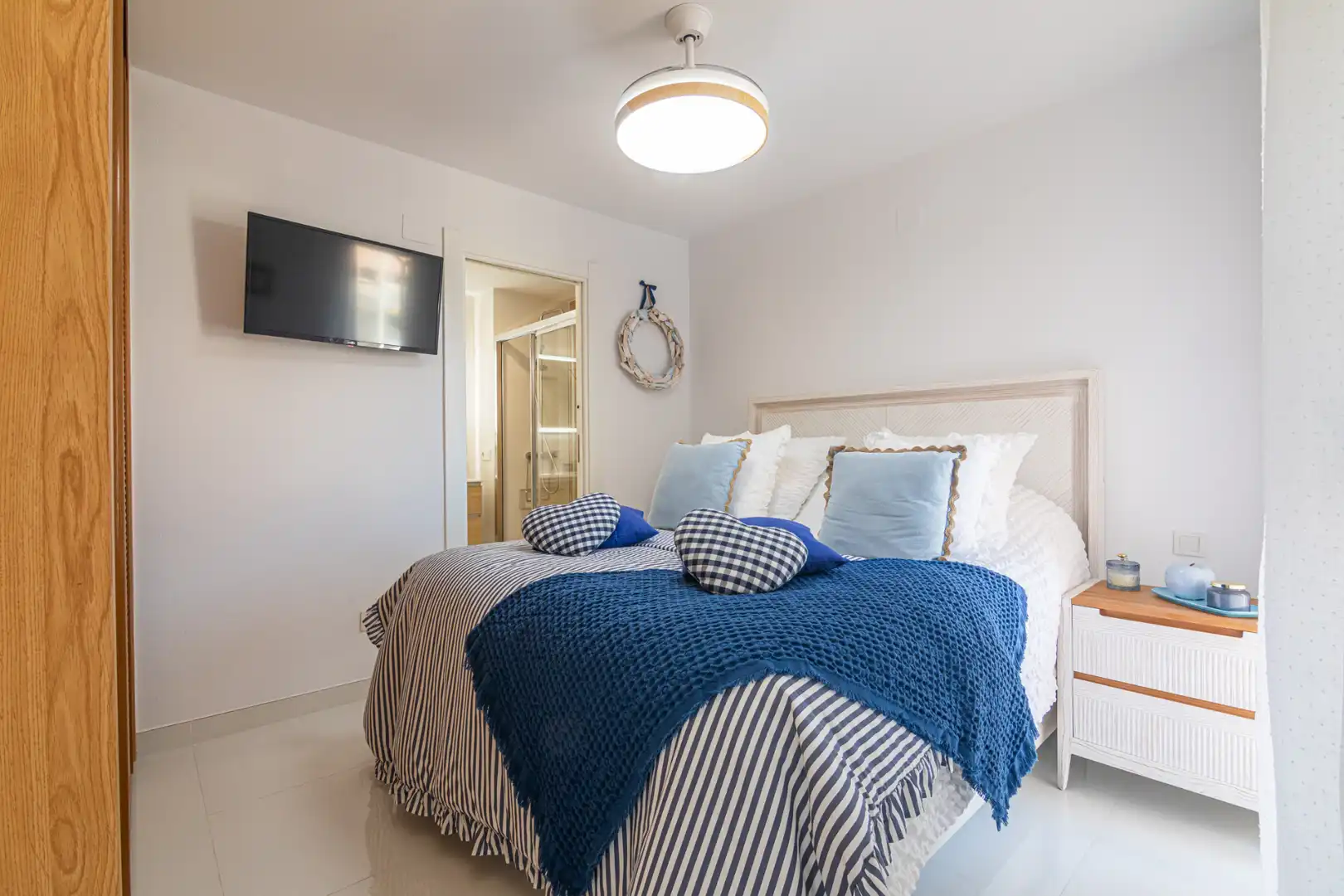 Dormitori de Apartament en venda en Santa Pola amb Aire condicionat, Moblat i Balcó