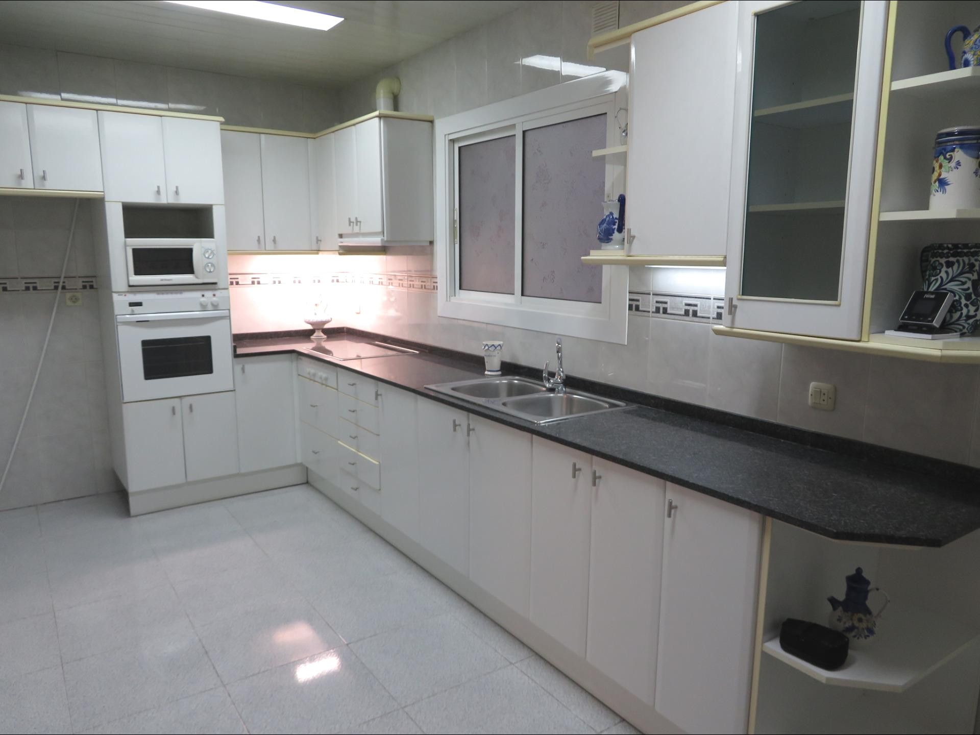 Pis de lloguer a Calle de Calàbria, Sant Antoni, Eixample