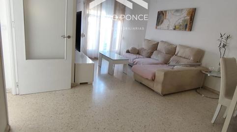 Foto 4 de Casa adosada en venda a Caballero Bonald - San José Obrero - Guadalcacín, Cádiz