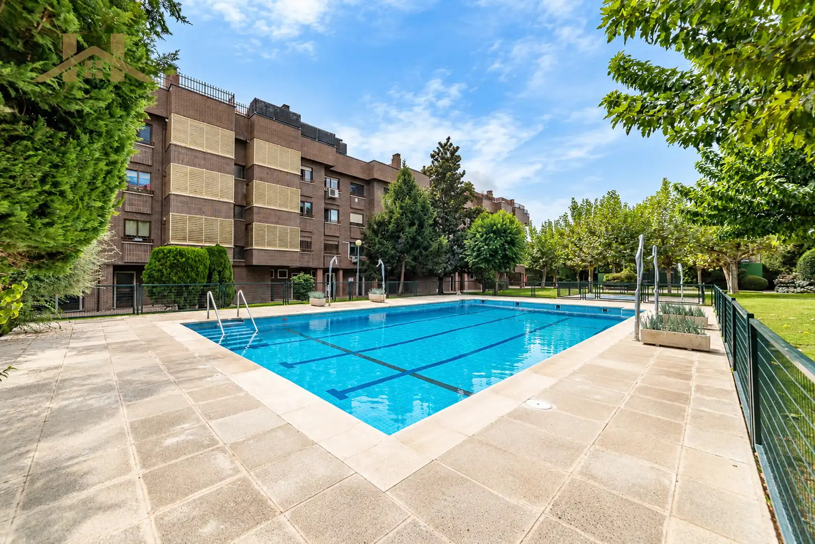 Piscina de Piso en venta en Avenida Europa