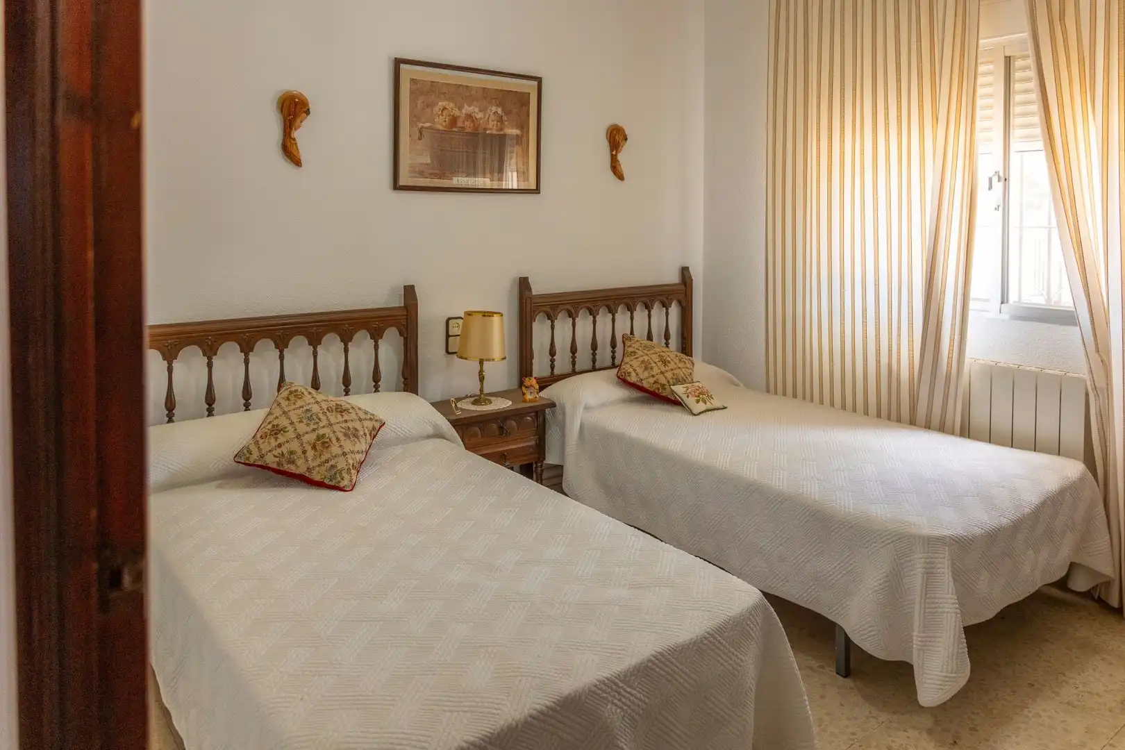 Habitación de Casa o chalet en venta en Guadix con Aire acondicionado, Calefacción y Jardín privado