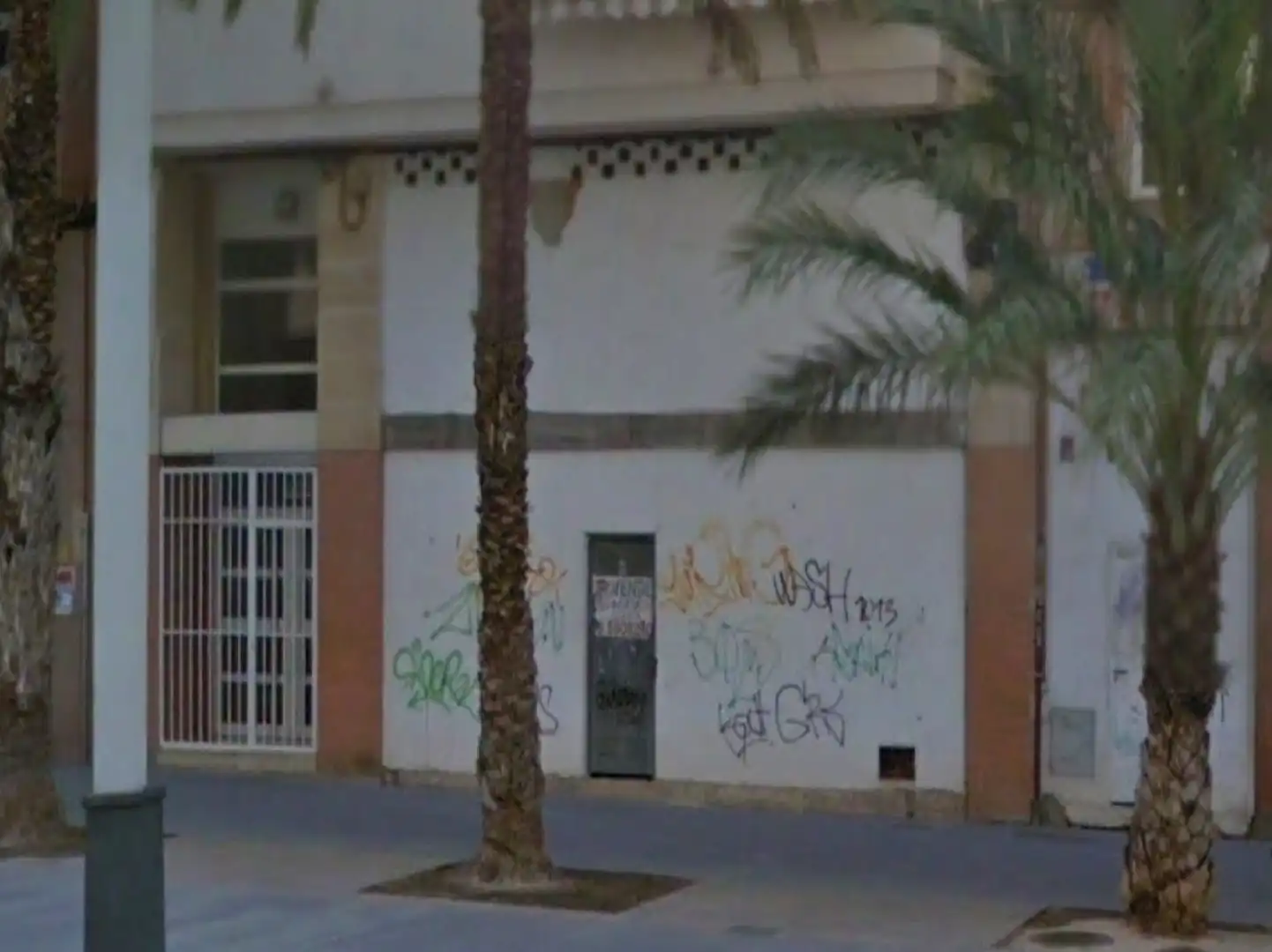 Commercial properties for sale in Ruperto Chapi , El Carril - Paseo de Chapi