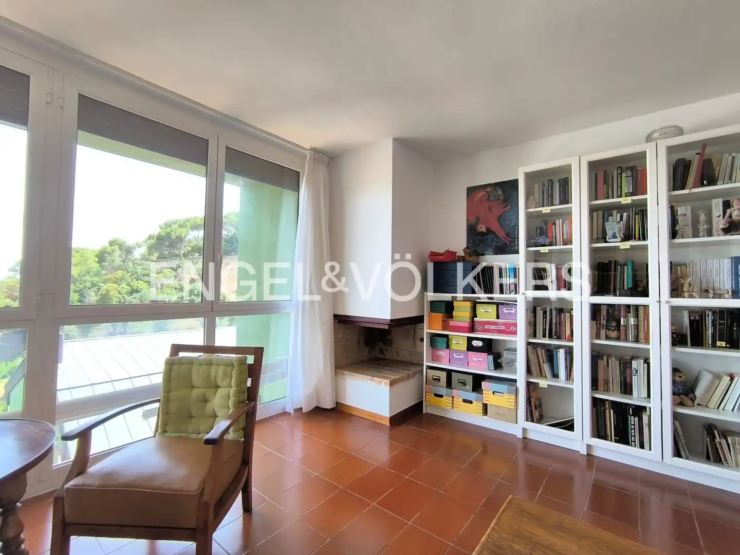 Wohnzimmer von Einfamilien-Reihenhaus zur Miete in Barcelona mit Heizung, Terrasse und Schwimmbad