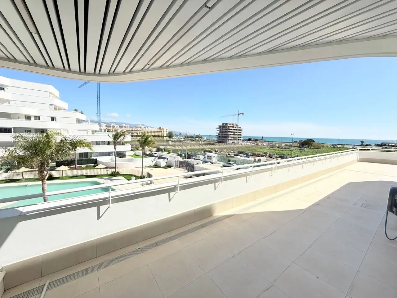 Terrassa de Pis en venda en Vélez-Málaga amb Aire condicionat, Calefacció i Jardí privat