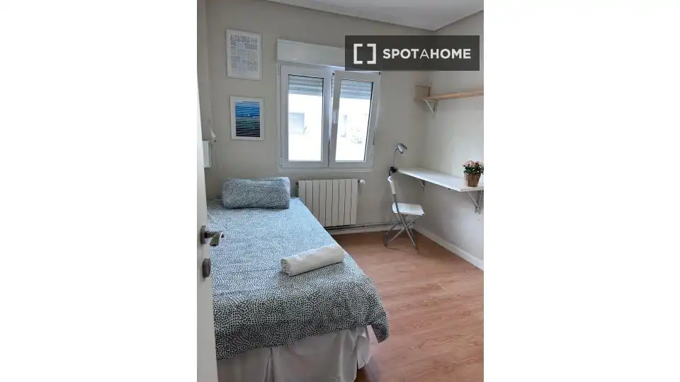 Habitación de Piso para compartir en Santander con Aire acondicionado, Calefacción y Terraza