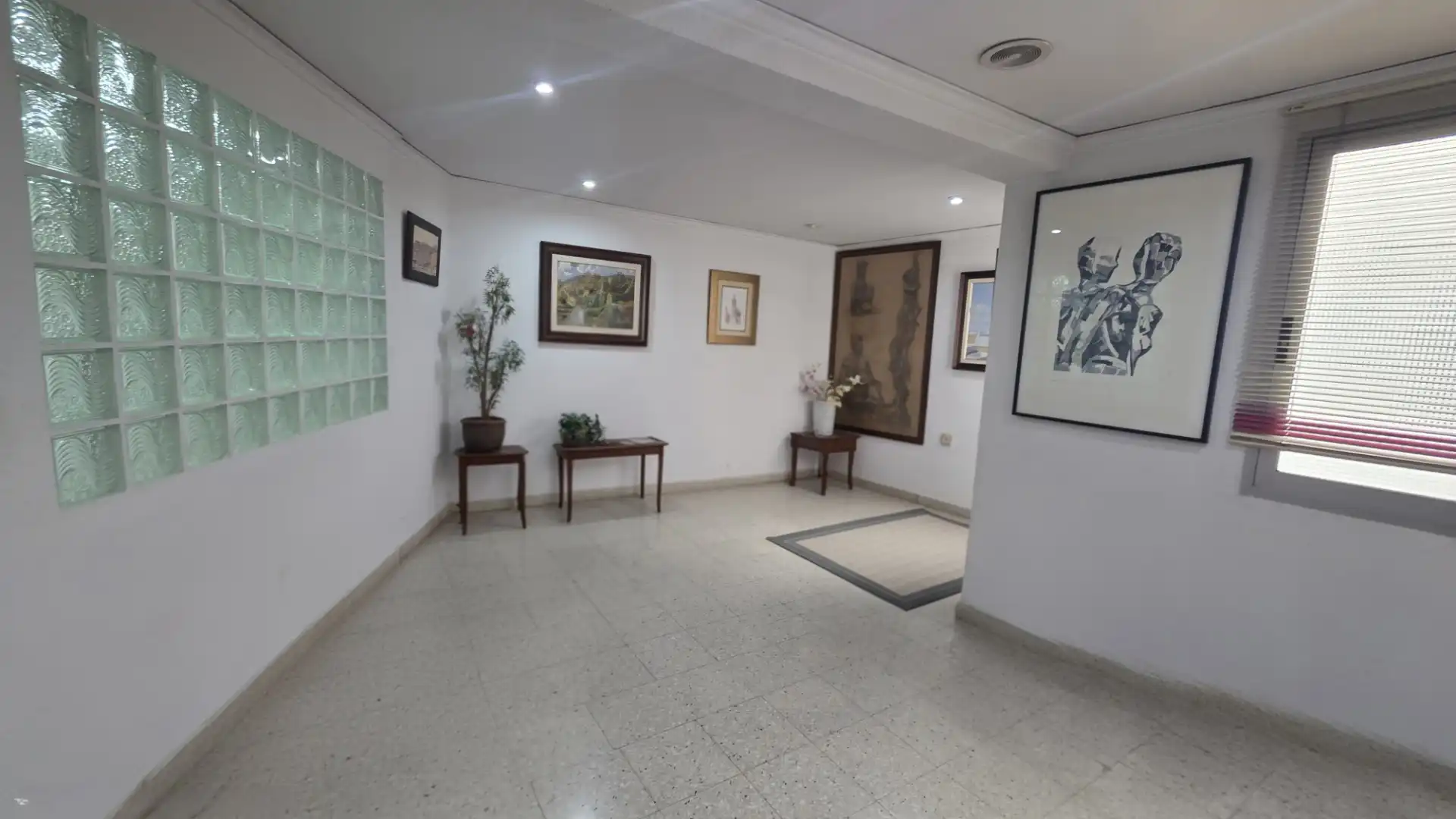 Flat with terrace for sale in Carrer d'Alboraia