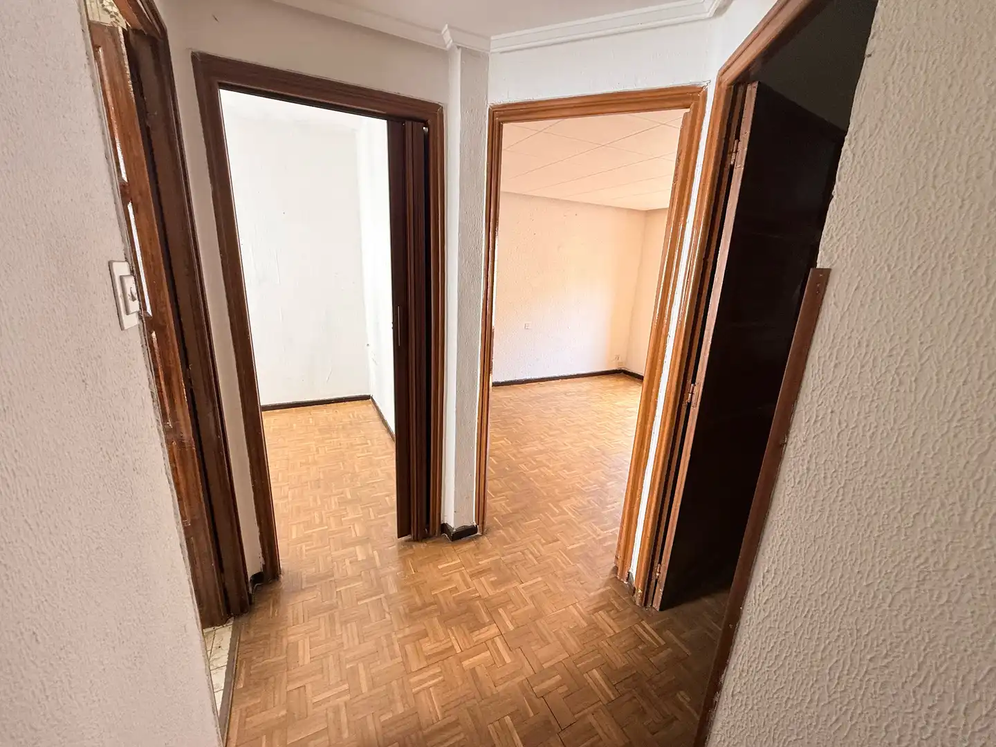 Apartament en venda en León Capital  amb Parquet, Traster i Balcó