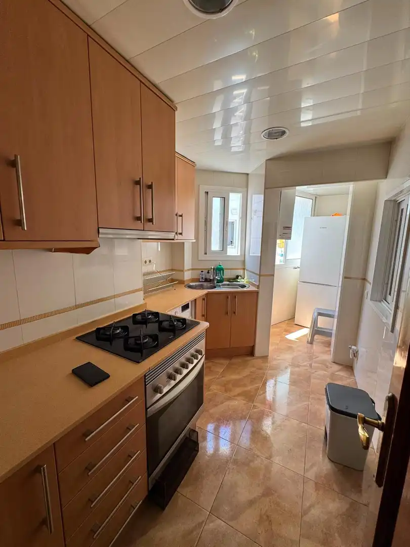 Cocina de Piso en venta en Cornellà de Llobregat con Aire acondicionado, Calefacción y Balcón