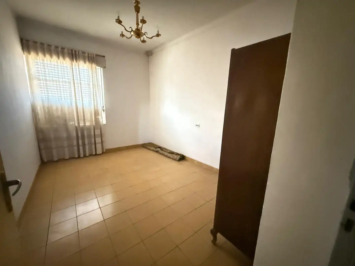 Dormitori de Casa o xalet en venda en Cantalapiedra amb Calefacció i Jardí privat