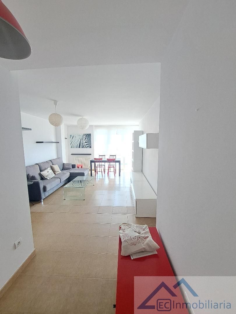 Sala d'estar de Pis en venda en Santa María de Cayón amb Calefacció, Parquet i Terrassa