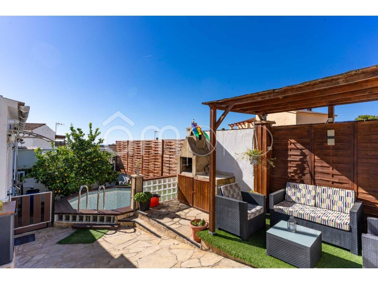 Casa adosada en venta