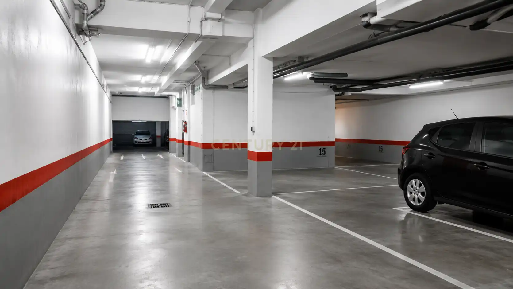 Parking de Piso en venta en Benalmádena con Horno y Balcón