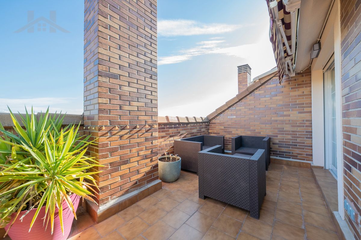 Terrace of Attic for sale in Arroyomolinos (Madrid)  with Air Conditioner, Heating and Terrace