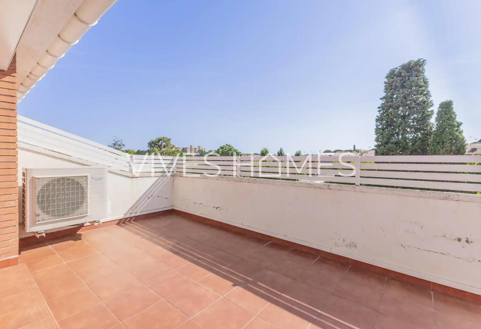 Terrasse von Haus oder Chalet zum Verkauf in Sant Vicenç de Montalt mit Klimaanlage, Heizung und Privatgarten