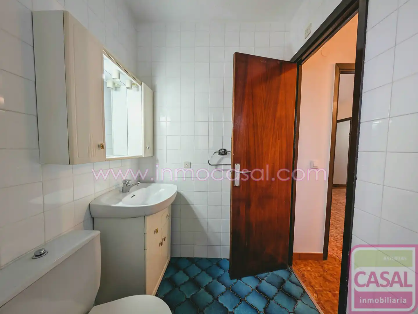 Badezimmer von Wohnung zum Verkauf in Mieres (Asturias) mit Abstellraum