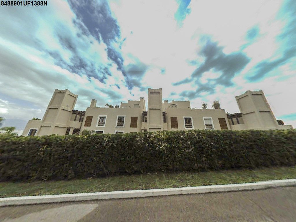 Vista exterior de Garatge en venda en Estepona