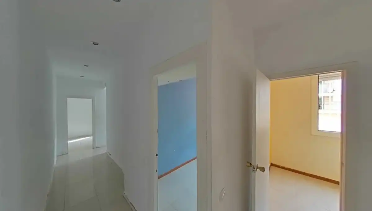 Penthouse for sale in Carrer de Trinxant, imagen 2