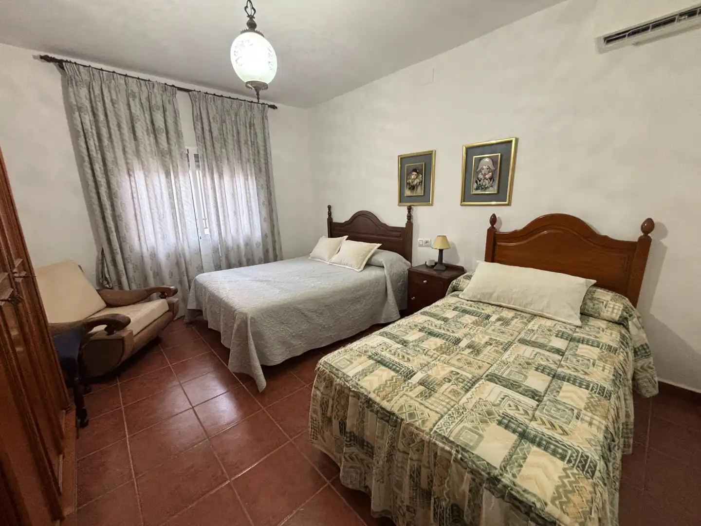 Habitación de Finca rústica en venta en Andújar con Aire acondicionado, Jardín privado y Piscina