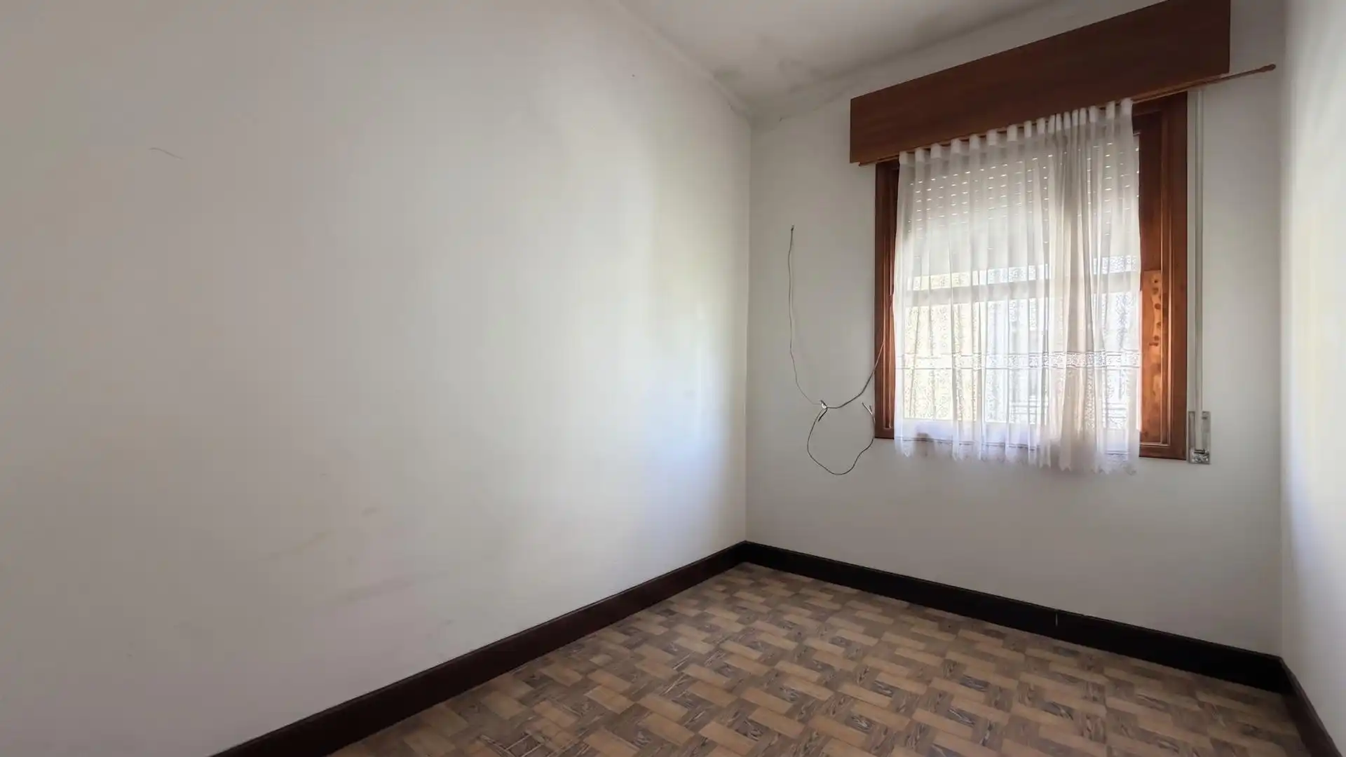 Flat for sale in Vigo   with Storage room