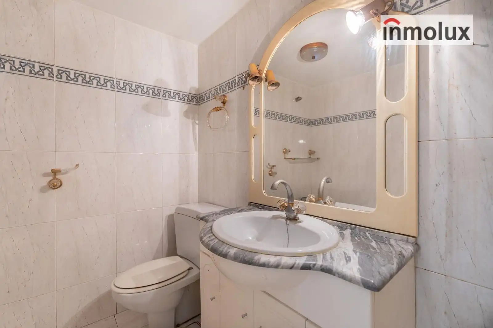 Baño de Dúplex en venta en Alicante / Alacant con Calefacción, Terraza y Balcón