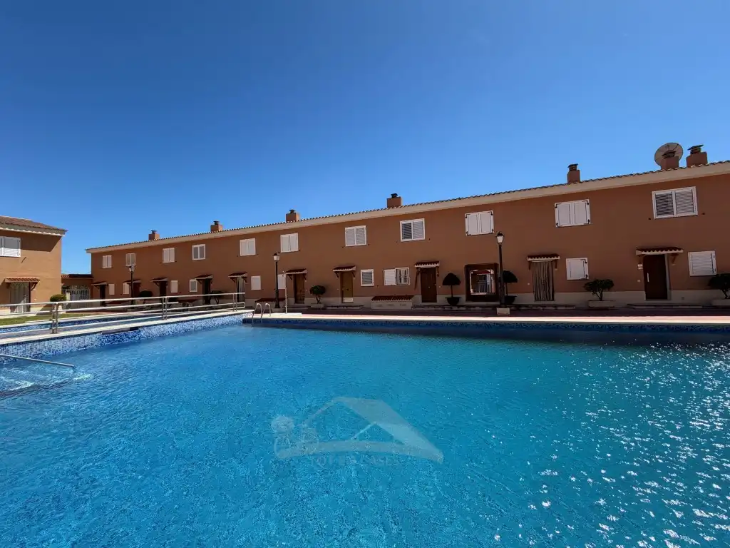 Piscina de Casa o xalet en venda en Cambrils amb Piscina comunitària