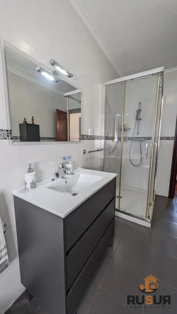 Bathroom of Houses for sale in Piélagos  with Heating, Private garden and Terrace