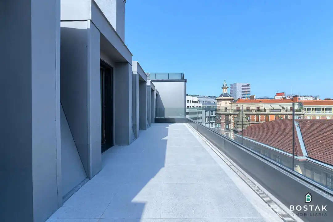 Terraza de Piso de alquiler en Bilbao  con Calefacción y Terraza