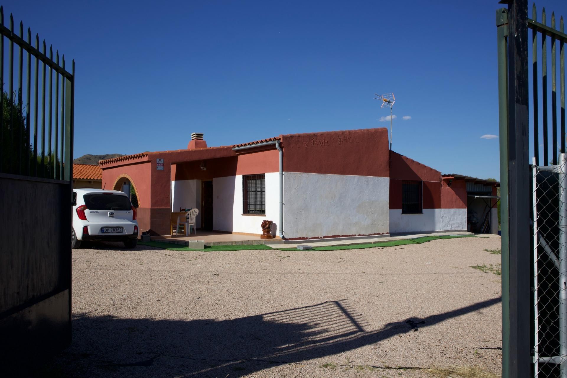 Exterior view of Country house for sale in Tobarra  with Private garden, Terrace and Storage room
