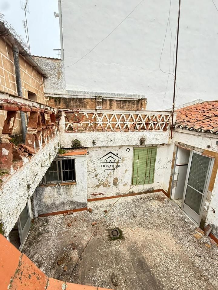 Exterior view of House or chalet for sale in Cáceres Capital