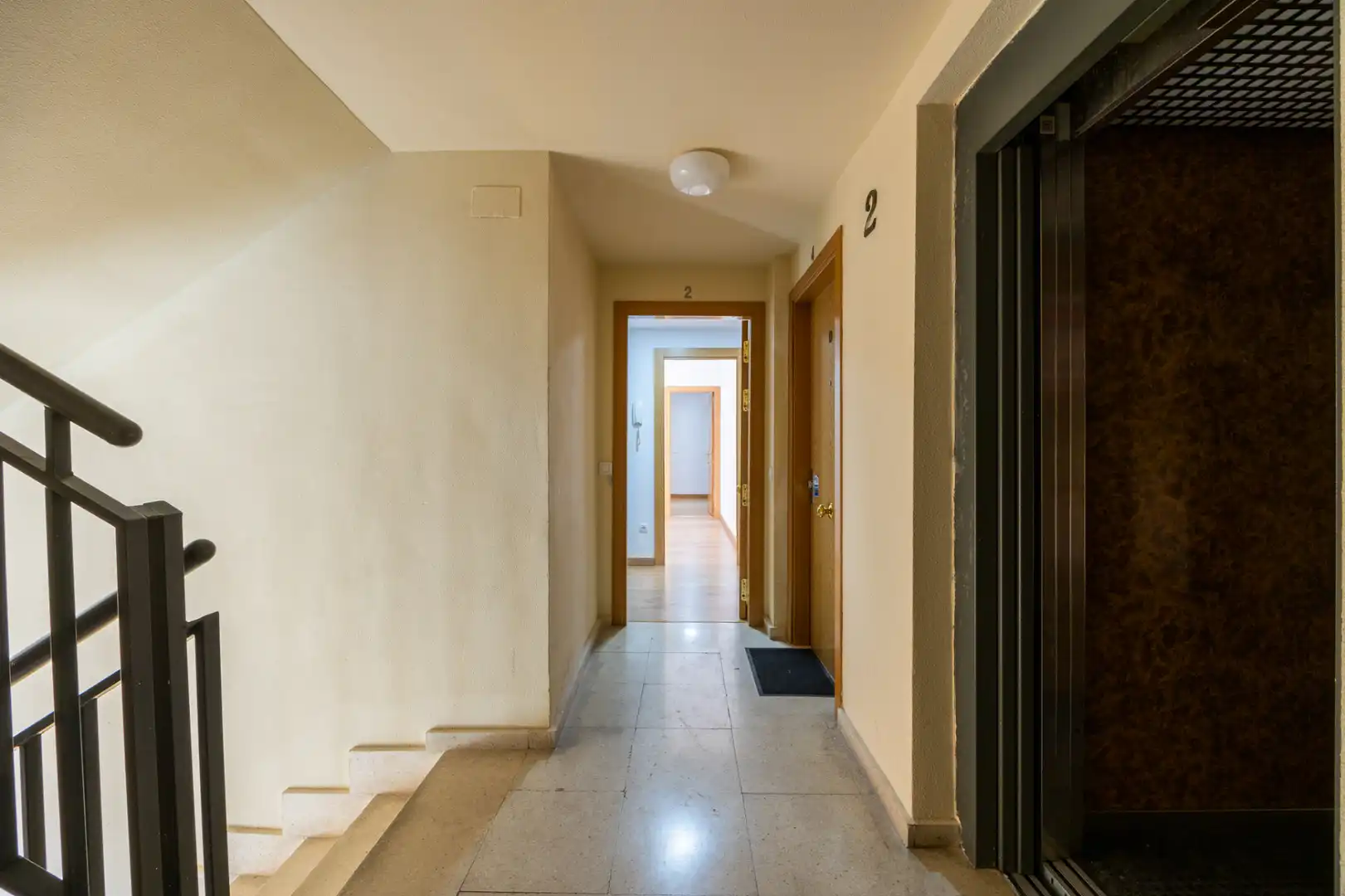 Flat for sale in Gerindote  with Storage room and Community pool