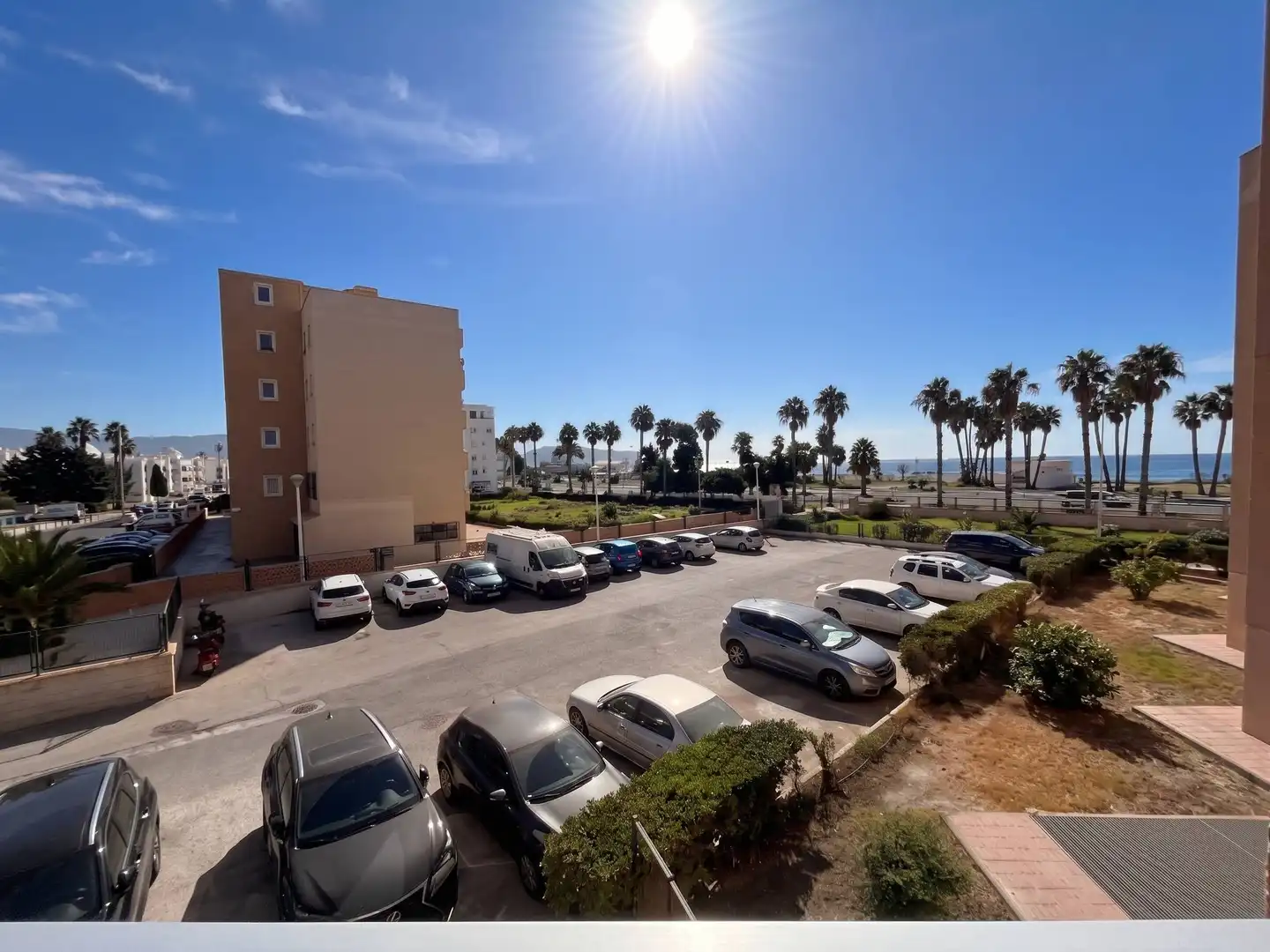 Aparcament de Apartament en venda en Motril amb Aire condicionat, Calefacció i Parquet