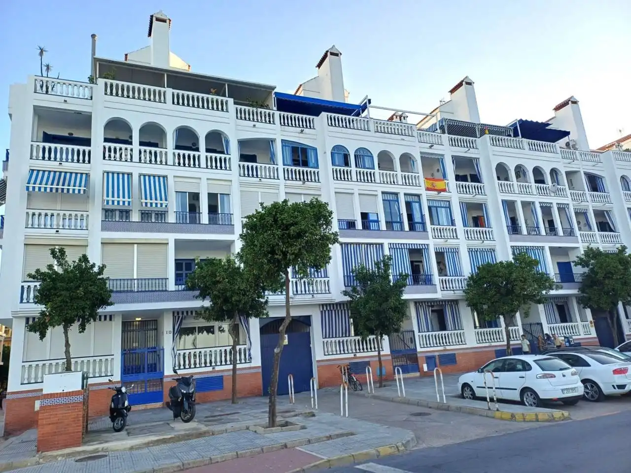 Vista exterior de Apartamento en venta en Punta Umbría con Terraza, Amueblado y Balcón
