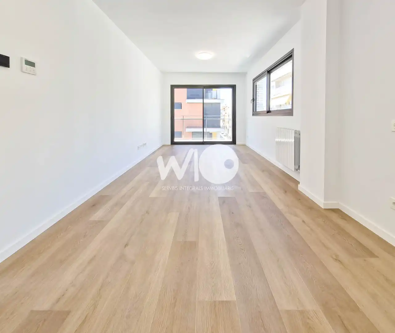 Sala de estar de Piso de alquiler en Girona con Aire acondicionado, Calefacción y Parquet