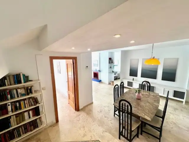 Comedor de Ático en venta en Marbella con Aire acondicionado, Terraza y Trastero