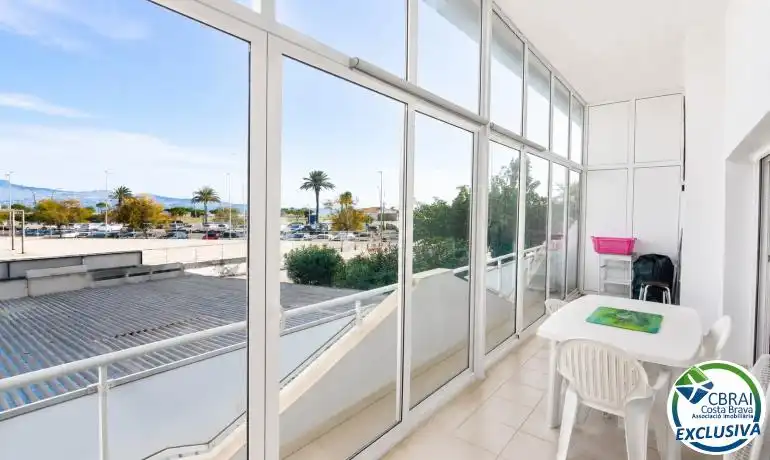 Apartment mit Aufzug zum Verkauf in Carrer Muga-Delta