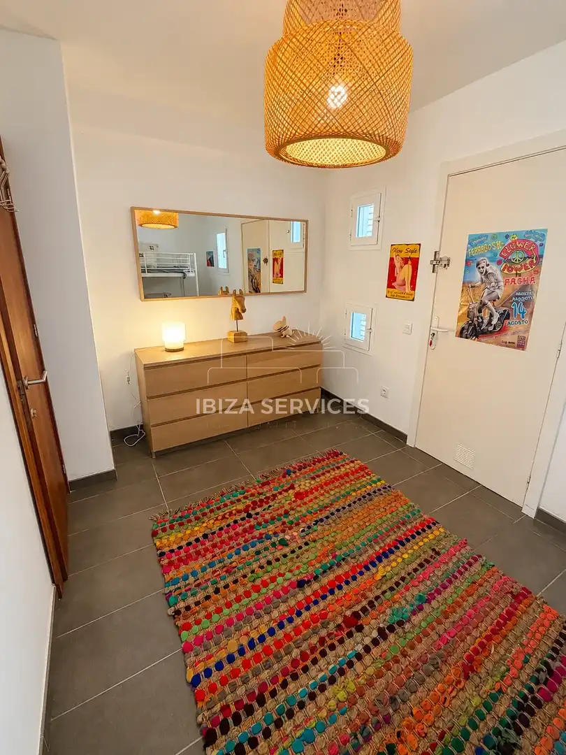 Wohnung zum Verkauf in Sant Josep de sa Talaia mit Klimaanlage und Schwimmbad