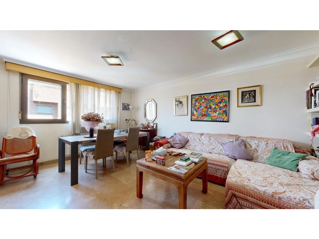 Sala d'estar de Pis en venda en  Valencia Capital amb Aire condicionat, Calefacció i Balcó