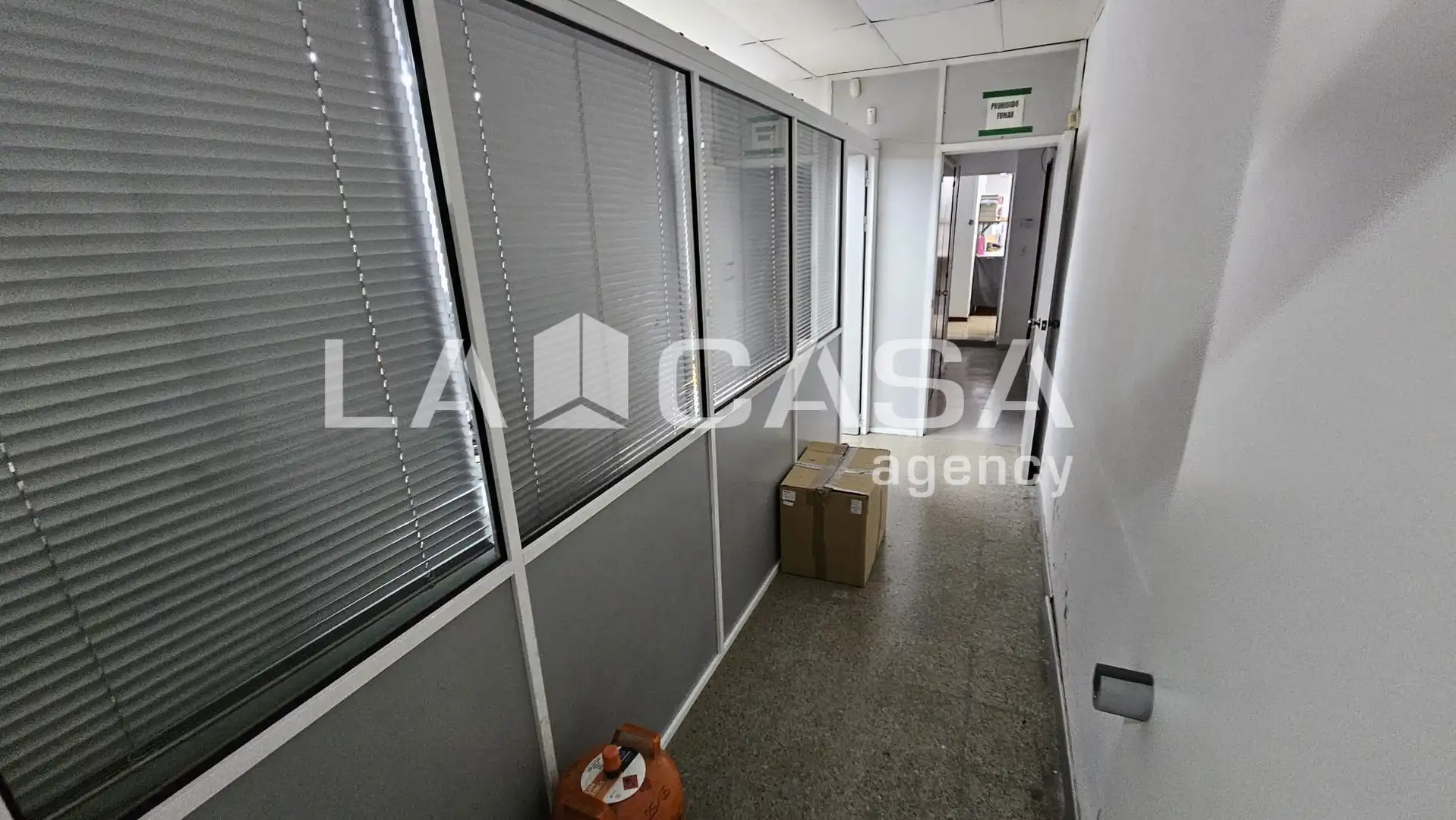 Local comercial en venda a Can Mariner, imagen 20