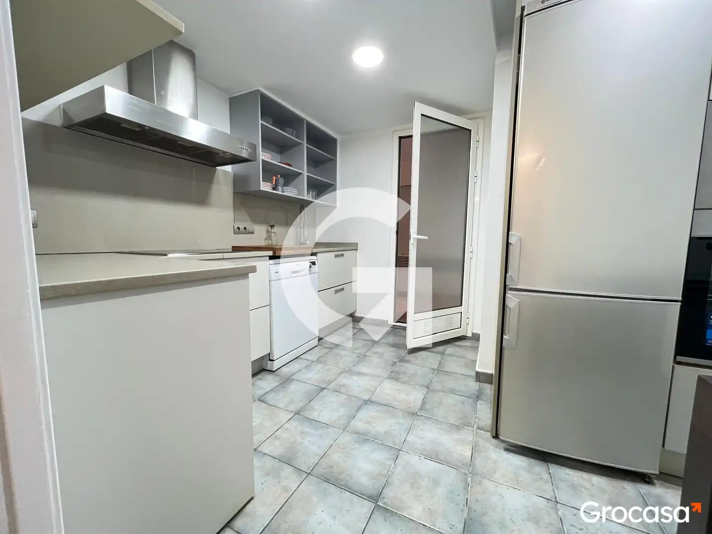 Cocina de Planta baja en venta en Rubí con Calefacción, Terraza y Amueblado