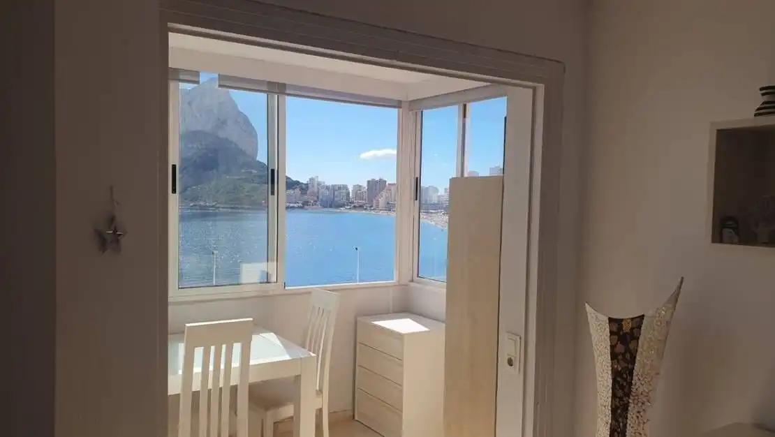 Dormitori de Apartament en venda en Calpe / Calp amb Aire condicionat i Terrassa