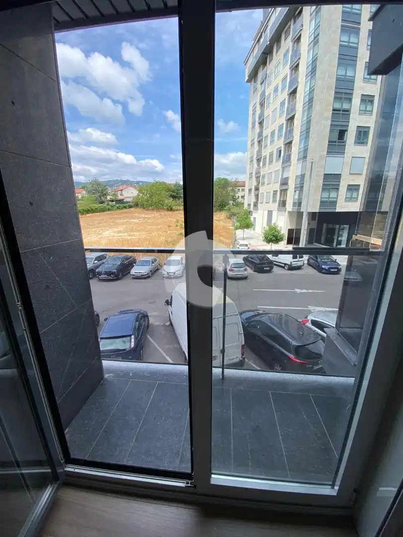 Parkplatz von Wohnung zur Miete in Ourense Capital  mit Heizung, Möbliert und Balkon