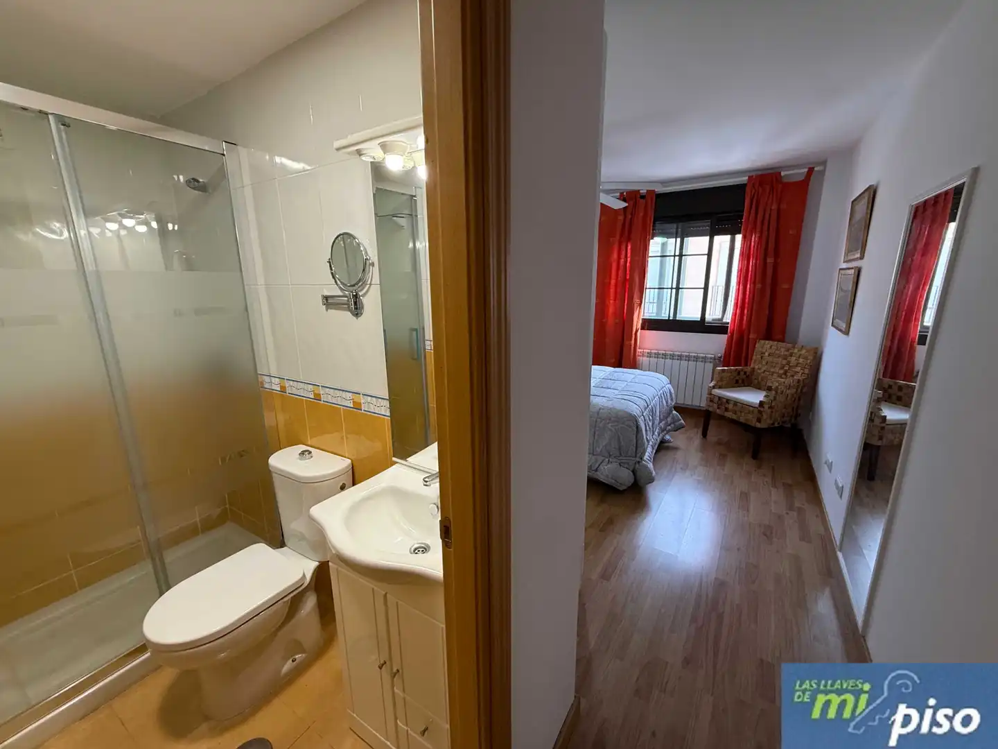Bathroom of Flat for sale in Tudela de Duero  with Heating, Parquet flooring and Storage room